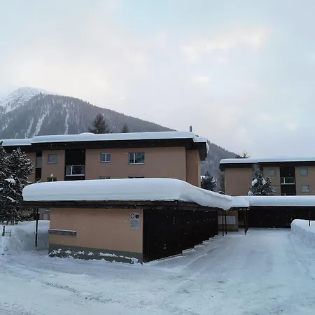 2,5 Zi Dischma 20 Tinzenblick Apartament